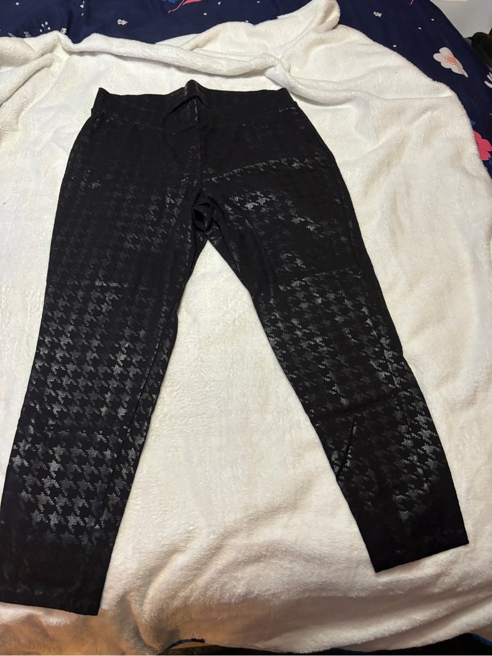 torrid Black foil Houndstooth Seamless Leggings size 2X